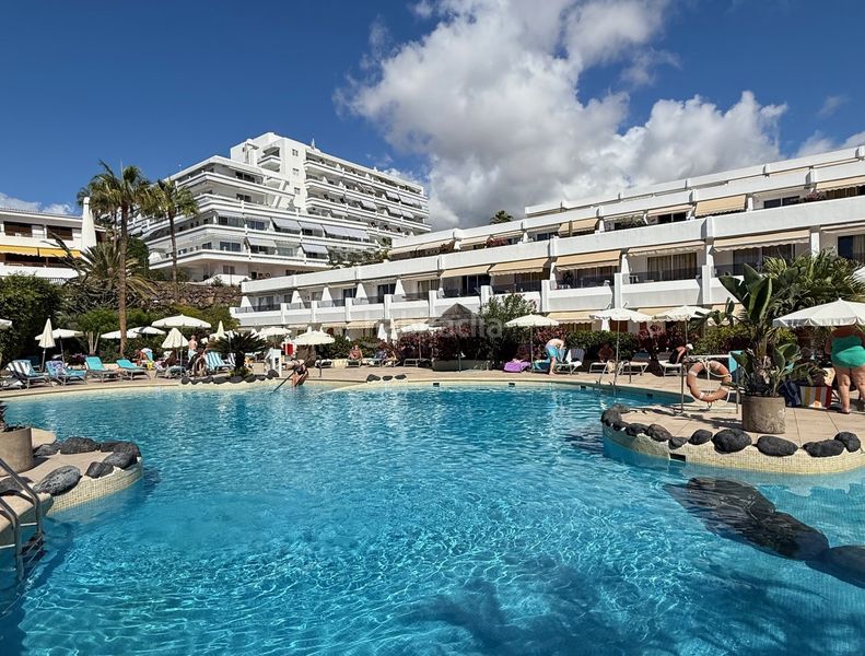 Foto 994956b9-d799-40aa-ba51-4bdeed95d081. Pis amb aparcament piscina a San Eugenio Bajo Adeje