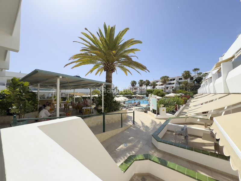 Foto f8a8bd9c-490f-4b75-bbda-d528c91e9fb9. Pis amb aparcament piscina a San Eugenio Bajo Adeje