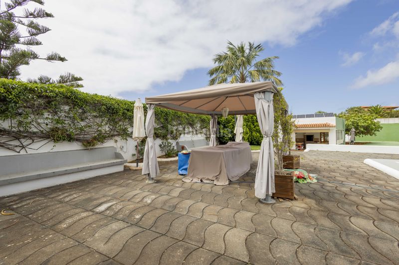 Foto 5cb314e0-8f93-4a03-9f56-04b555133d21. Casa amb aparcament piscina a Tegueste
