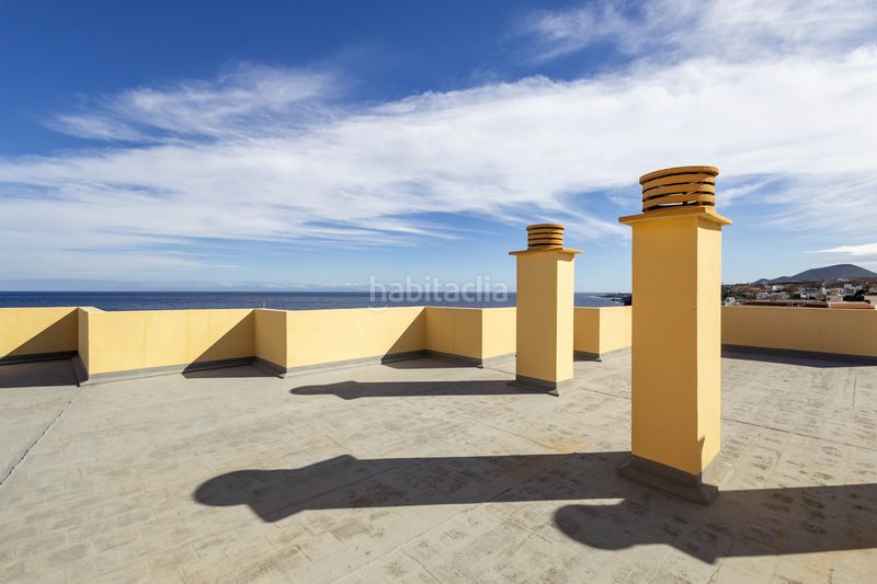 Foto db7d050a-b9bc-4e2b-8380-f60e276fd9f9. Pis amb aparcament a Candelaria - playa la viuda Candelaria