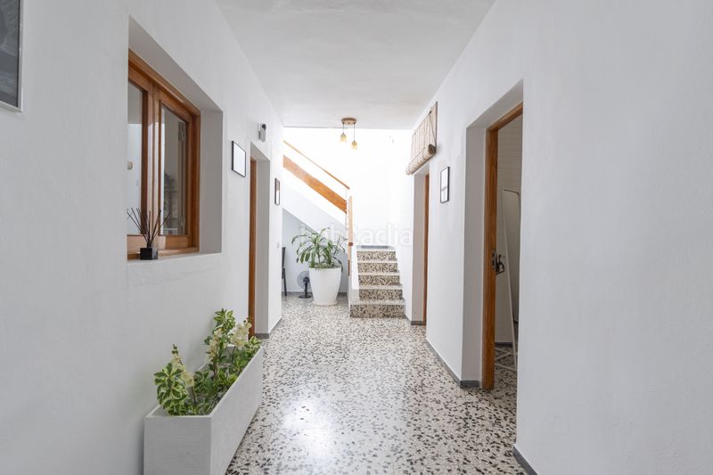 Foto 729859a3-c4bc-4837-bfff-9261d03f06db. Casa amb aparcament a Arico