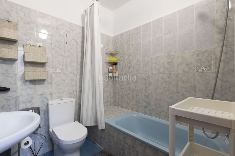 Foto 9826558f-975d-423a-8a70-8c56700cdd76. Casa amb aparcament a Arico