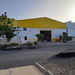 Nau industrial a Calle los dragos. Nave industrial en venta