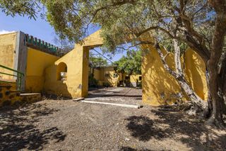 Xalet  Camino serreria 222. Casa con finca en geneto espacio, privacidad y una vida más tran