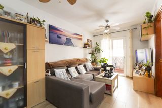 Flat  C. el verode, 1 1. Piso de 3 habitaciones en san isidro en venta con arrendamiento