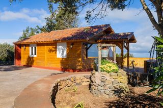 Bauernhof in Avenida príncipes de españa 0. Finca rústica con dos viviendas de ensueño