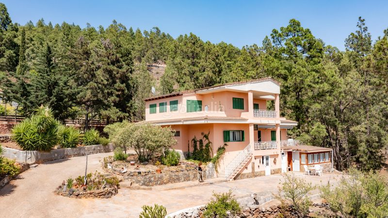 Foto 17f5f452-5f98-4649-a06c-554e8f710a20. Casa a Vilaflor