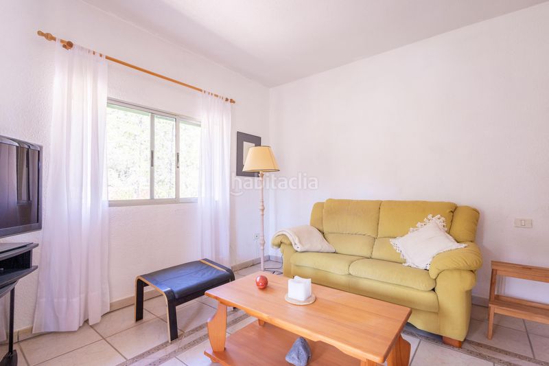 Foto 798c8993-5508-437d-9275-c50cee70fe20. Casa amb aparcament a Vilaflor