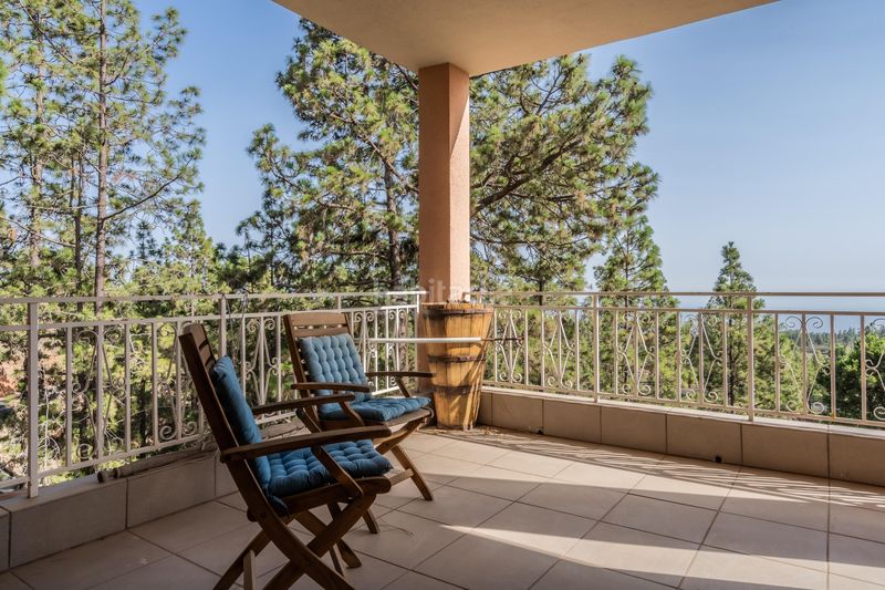 Foto b0c88b00-ce8e-4cb0-a22b-b75bd9bf3e79. Casa amb aparcament a Vilaflor