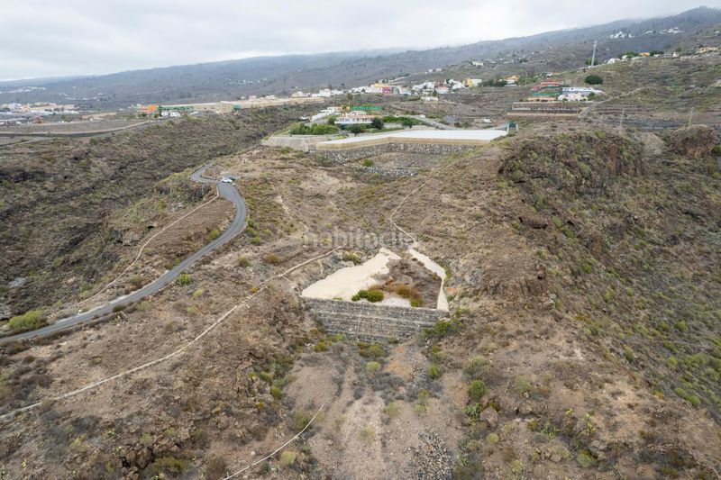 Foto f557cd67-e6a1-4bcc-b634-2ffc729d1a4a. Finca rústica a plaza de tejina 0 a Guía de Isora interior Guía de Isora