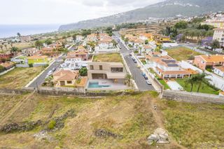 Terreno residenziale in Calle leopoldo de la rosa olivera 16. Parcela con proyecto de ejecución