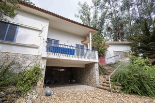 House in El rosario 8. Crea un refugio exclusivo potencial para construir nuevas vivien