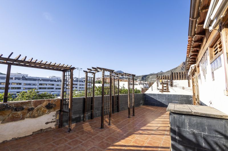 Foto 8ab13860-bafe-46ec-a06d-f52213a4b80d. Àtic amb aparcament a Cabo Blanco Arona