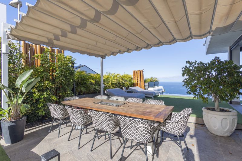 Foto e0c3b322-241e-4965-8c13-c7ae63f92017. Chalet en c. don quijote villa con vistas al mar en Santa Úrsula