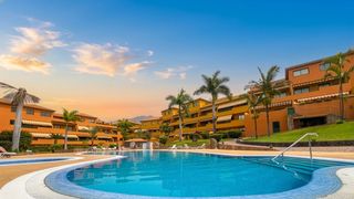 Àtic  Carr. de las tapias, 4. Ático reformado con doble terraza en residencial con piscina