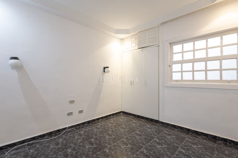 Foto aaba76f3-4ecb-48dc-bdbf-f3b9629d43a3. Edifici a calle nueva a San Juan de la Rambla