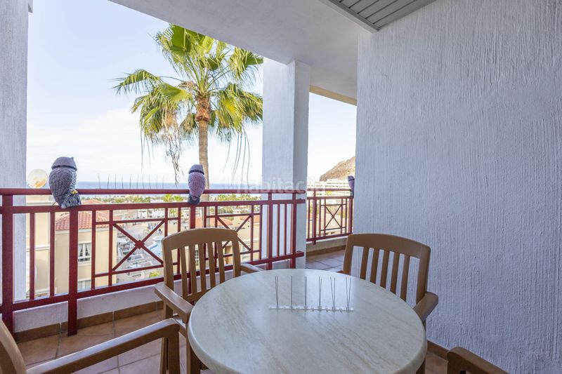 Foto 33c9101e-faa5-499c-8b9c-c51544bca988. Dúplex a avenida el palm-mar edificio los balandros 33 a Arona