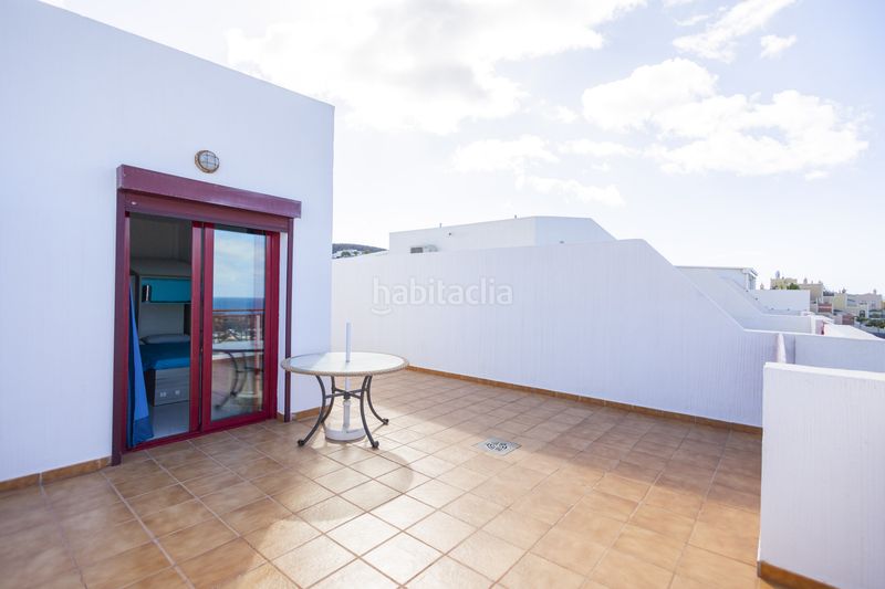 Foto abe09564-8335-42a2-843b-d48978b890a5. Dúplex a avenida el palm-mar edificio los balandros 33 a Arona