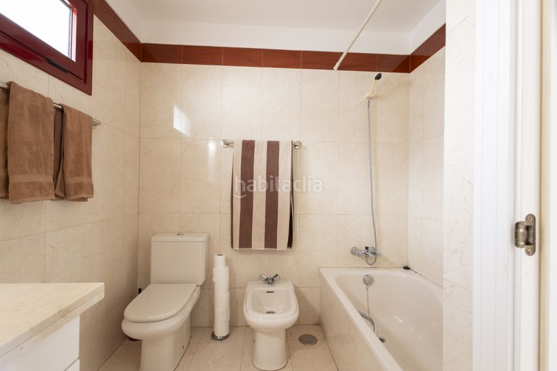 Foto b8e60208-a9a6-4afd-bfed-3a855cc4871f. Dúplex a avenida el palm-mar edificio los balandros 33 a Arona