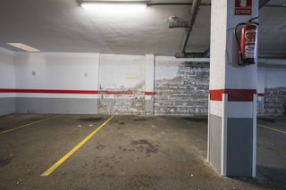 Aparcament cotxe a Casco Urbano. Plaza de garaje en adeje