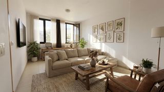 Etagenwohnung in C. vallehermoso, 43 41. Descubre tu nuevo hogar familiar en los andenes piso luminoso co