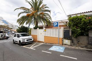 Casa adossada  C. francia 8. Adosado tabaiba baja