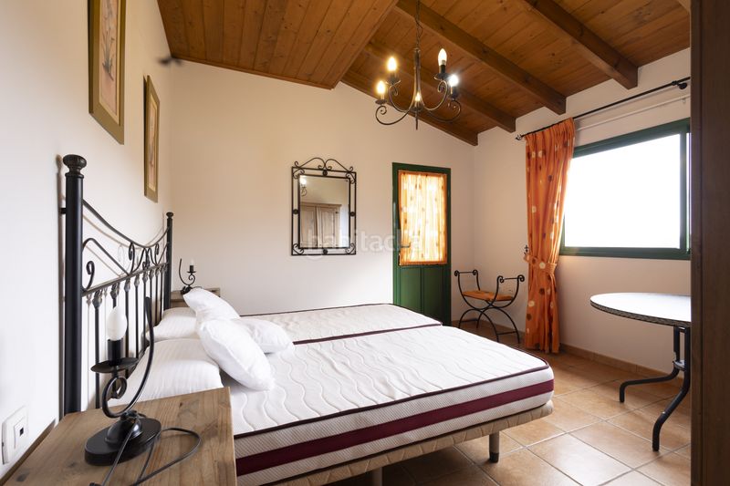 Foto 8c6c0f7b-9e70-4498-b14b-73066519a0eb. Casa  familiar con apartamento vacacional, huerto de 800 m y vistas al mar y al teide los moriscos en Icod de los Vinos