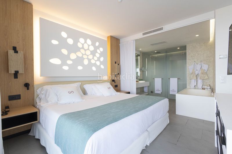 Foto 806769de-9648-473e-94b8-d436ab41cc34. Apartament amb aparcament piscina a La Caleta Adeje