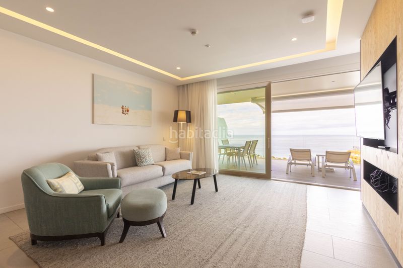 Foto db7cde2c-1397-467e-acf2-cfb21bbf63eb. Apartament amb aparcament piscina a La Caleta Adeje