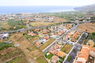 Residential Plot in Calle leopoldo de la rosa olivera 16. Parcela urbana de 662 m en el mayorazgo