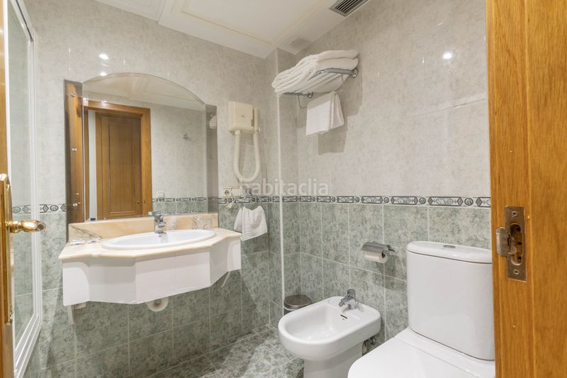 Foto 000cec9e-66bf-49fb-b092-c0dafb576de9. Edificio en autovía de castilla oportunidad de inversión , hotel en venta en burgos en Cabia