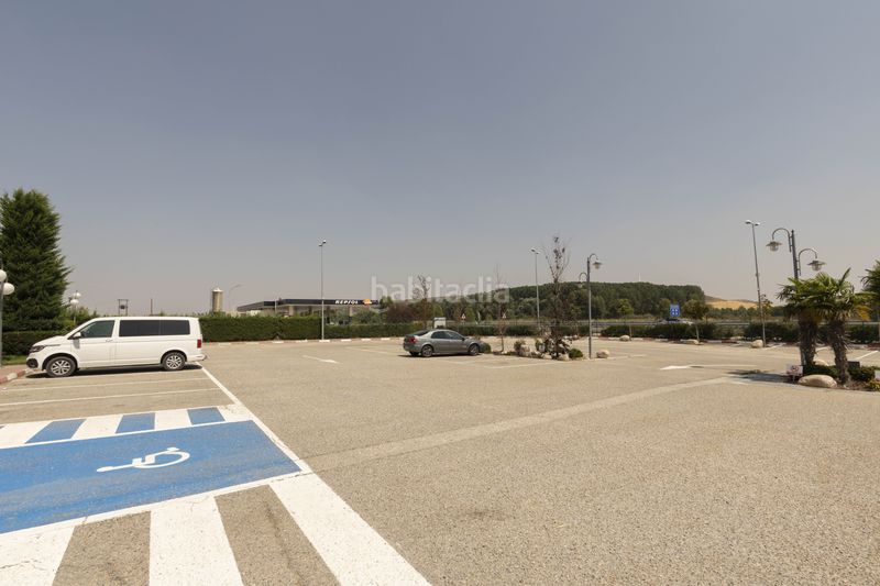 Foto 7388ff29-a38f-4e22-93d0-45d9bb7e868c. Edificio en autovía de castilla oportunidad de inversión , hotel en venta en burgos en Cabia