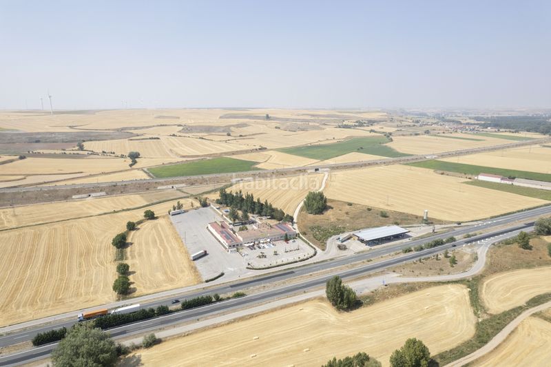 Foto c282737f-a1e3-4d0b-8a06-ab36f4547d13. Edificio en autovía de castilla oportunidad de inversión , hotel en venta en burgos en Cabia