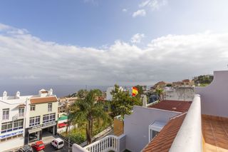 Location Attique à Carr. provincial, 78 78. Ático reformado con gran terraza, vistas al mar y al teide, gara