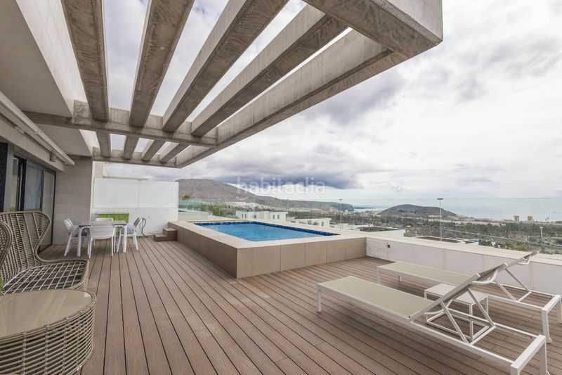 Foto c89cf5e0-37ec-47a2-be05-a9fdcf2b62bb. Casa adossada amb aparcament piscina a La Caldera Adeje