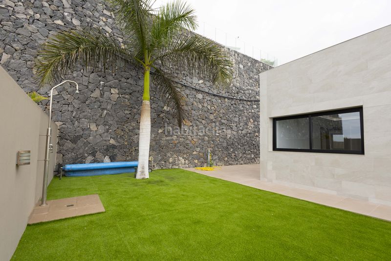 Foto d327b375-974c-4572-8e46-ca8a7eb43cb5. Casa adossada amb aparcament piscina a La Caldera Adeje