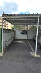 Aparcament cotxe a Calle Mencey Pelinor