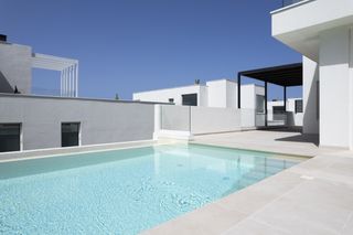 Chalet  Calle luxemburgo 17. Exclusiva villa contemporánea en costa adeje el arte de vivir fr