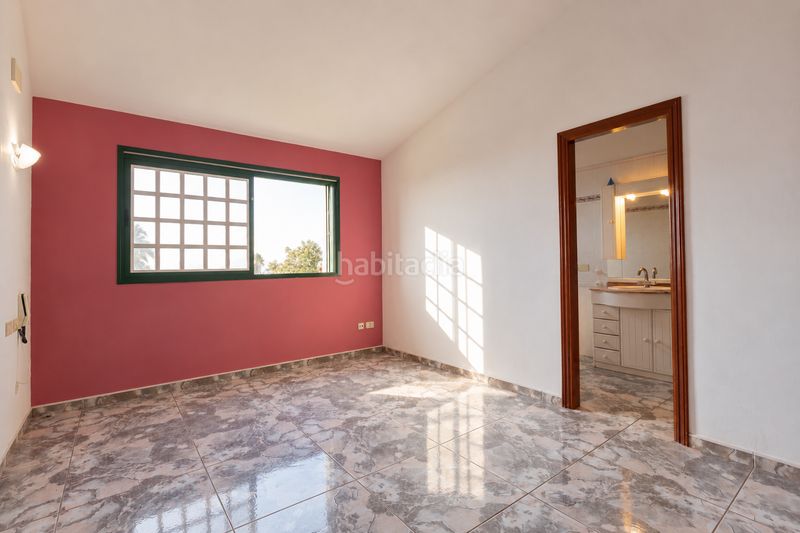 Foto 4917736c-6647-4727-88bb-5e360a0b625a. Chalet en c. tosca la iglesia chalet independiente con parcela, vistas al mar y montaña. en Santa Úrsula