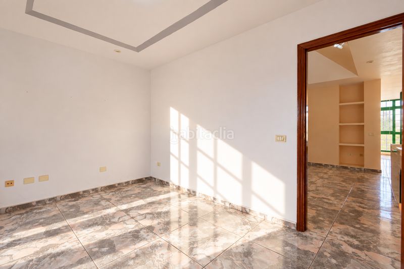 Foto 935bfc84-e1cc-4ff7-8783-b9c54259e08c. Chalet en c. tosca la iglesia chalet independiente con parcela, vistas al mar y montaña. en Santa Úrsula