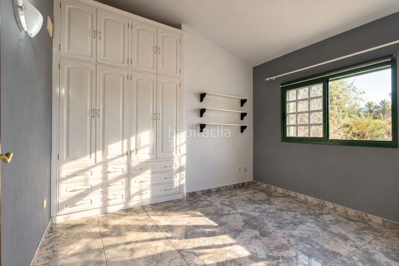 Foto b7dfcc98-8fb4-4552-9528-11c3114dba1a. Chalet en c. tosca la iglesia chalet independiente con parcela, vistas al mar y montaña. en Santa Úrsula