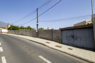 Terreny residencial a C. Chacona 38