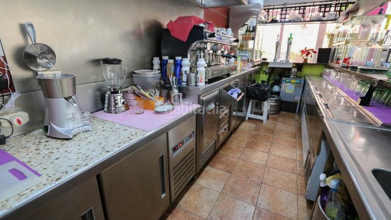 Foto 34aa5dff-75fd-4f31-a27a-5699c3850305. Local comercial a calle trujilla la 1 a Cabo Blanco Arona