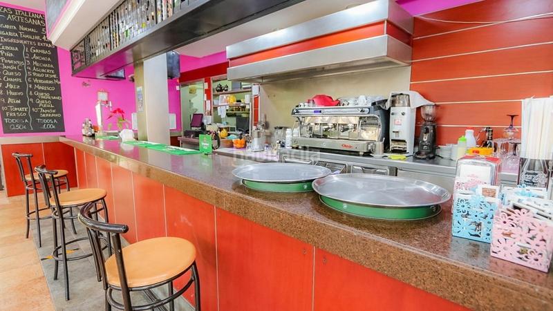 Foto 3659ae96-cad6-4a92-88c5-2c702aaa419b. Local comercial a calle trujilla la 1 a Cabo Blanco Arona