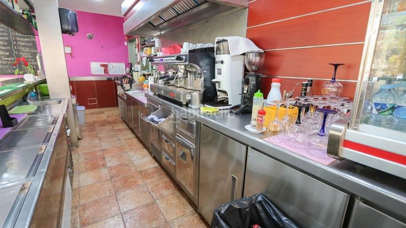 Foto 825af77f-0d16-446d-b3d5-f92401d779a9. Local comercial a calle trujilla la 1 a Cabo Blanco Arona