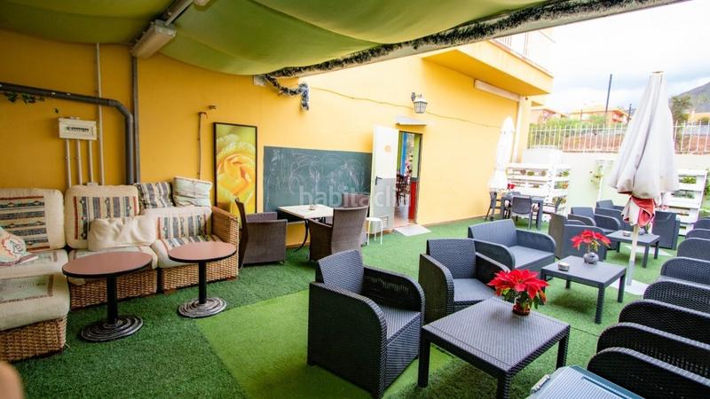 Foto a8888fe6-b8cf-4d24-be26-a8e3cc1abe44. Local comercial a calle trujilla la 1 a Cabo Blanco Arona