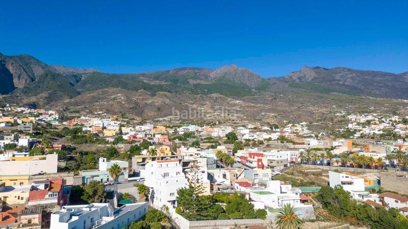 Foto b5be1948-7de7-45e3-b6a1-4a28fbc7cf75. Terreno residencial en calle calle de la libertad terreno urbano en gimar en Güímar