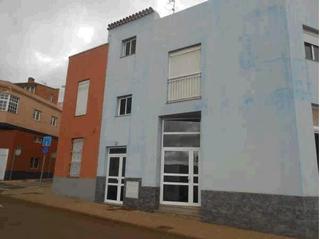 Edifici a Calle de la zapatera 28. Edificio en venta en el sobradillo