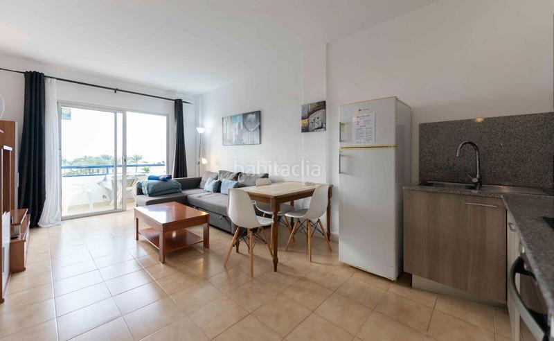 Foto 4a1c7ef4-6b40-4b0c-8799-522d1f39a979. Apartamento  con vistas al mar en playa paraíso en Adeje