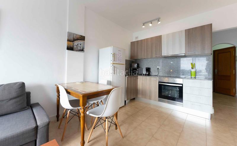 Foto 7da6969b-381d-4a5a-8f17-c462569ad64a. Apartamento  con vistas al mar en playa paraíso en Adeje